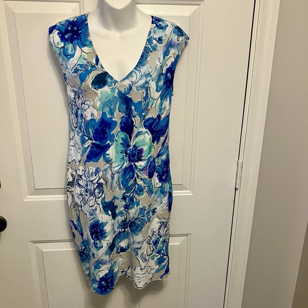 JAMS WORLD Dress Size Small Floral Blue White Hawaiian Resort Beach Aloha